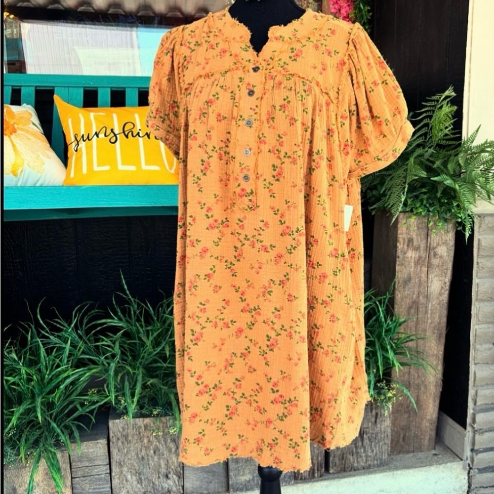 Easel Gauze Floral Dress NWT